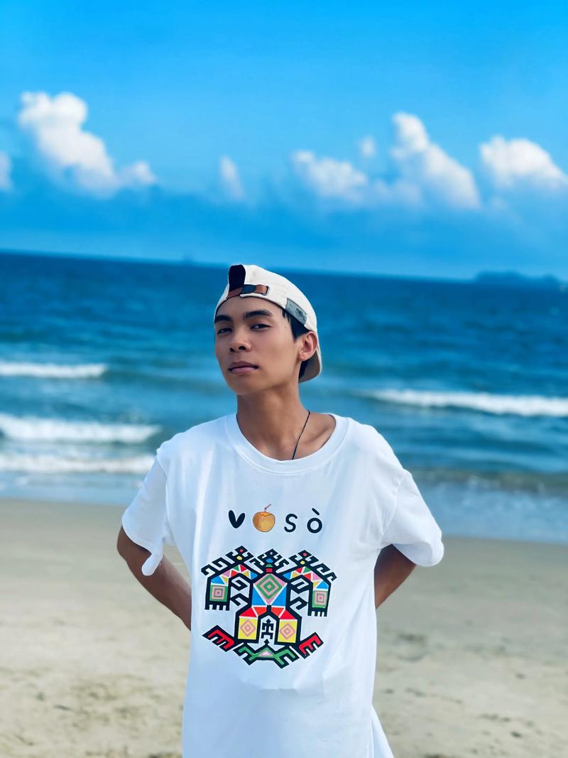 西服批发：时尚潮流背后的产业风向标